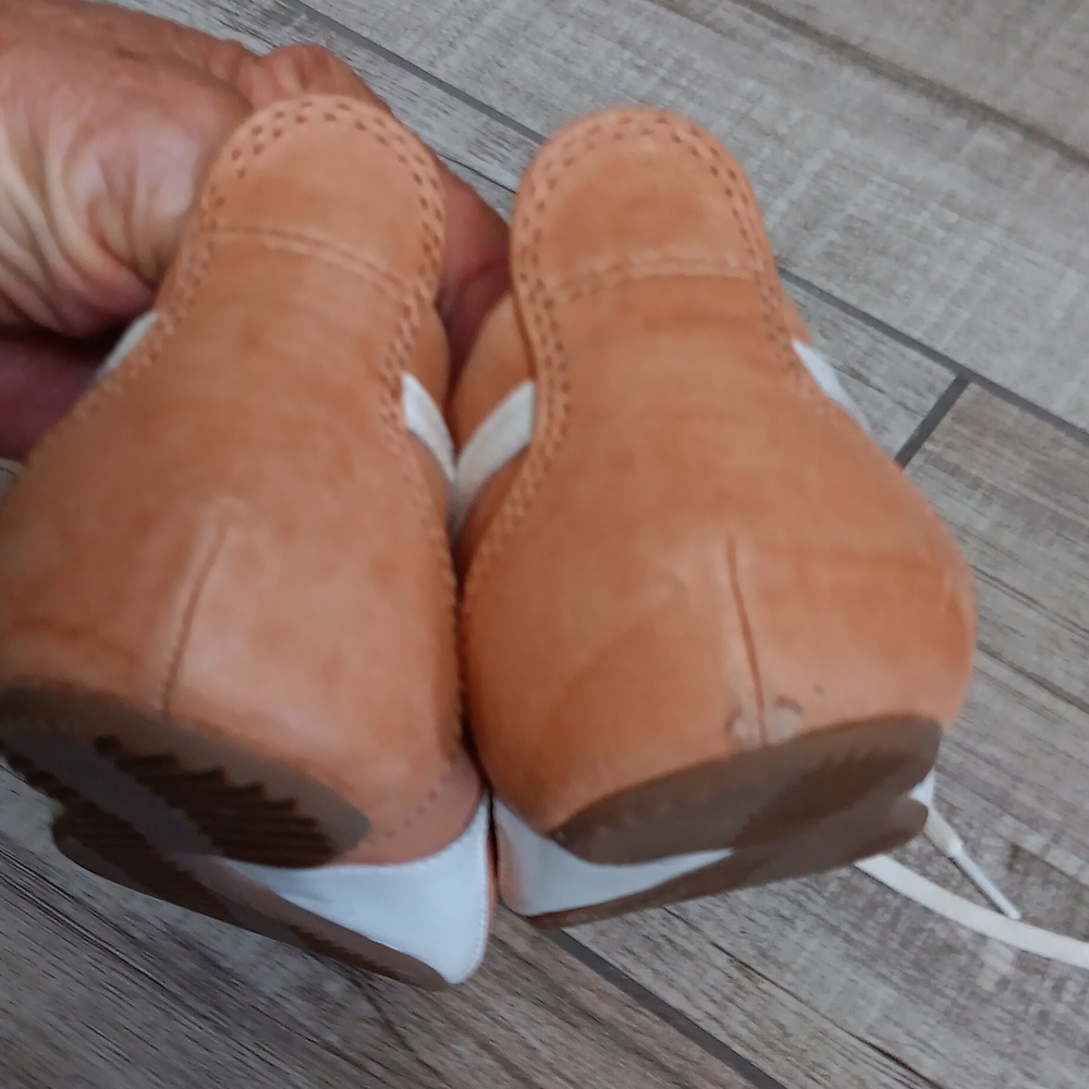 RAG & BONE..RETRO LEATHER RUNNERS..SIZE 36 - Picture 7 of 8